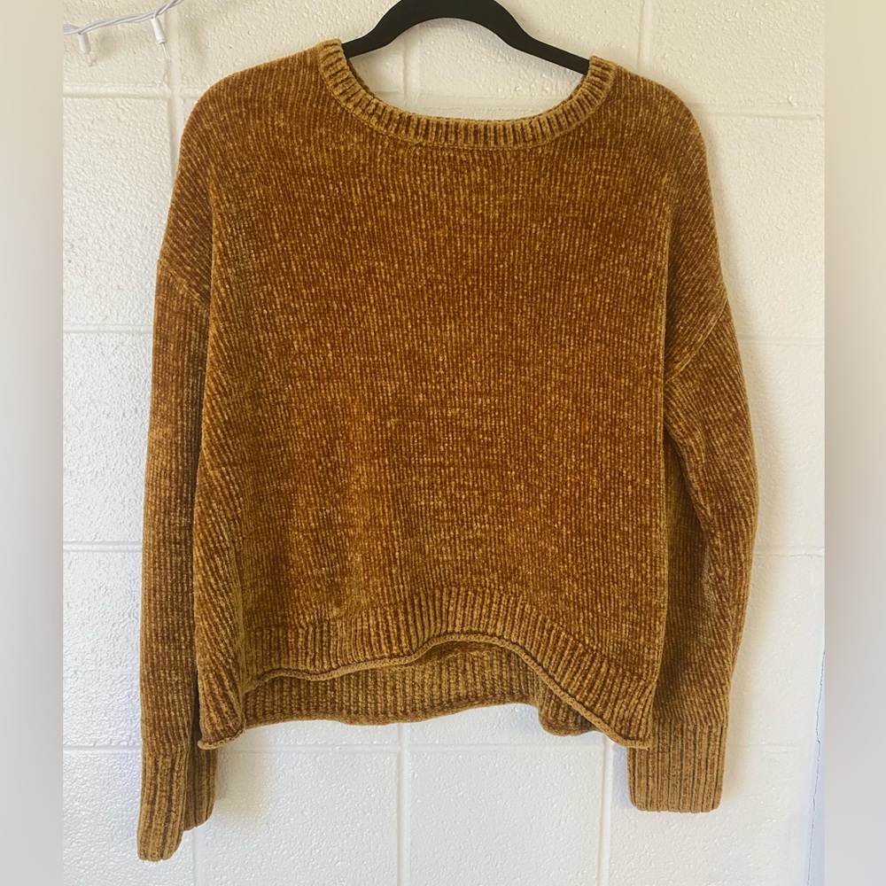 Mudd gold yellowish sweater size L